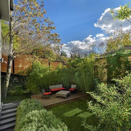 Luxury Modern Oasis Villa W Private Garden! #25 Стамбул Экстерьер фото